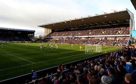 队的表现都 队的表现都